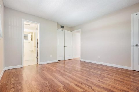 Copropriété à louer à Belleair Bluffs, Floride: 2 chambres, 77.57 m2 № 1597715 - photo 10