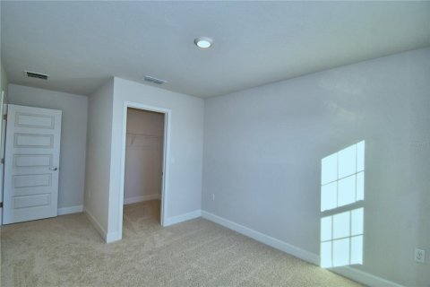 House in Winter Haven, Florida 4 bedrooms, 204.57 sq.m. № 1847153 - photo 25