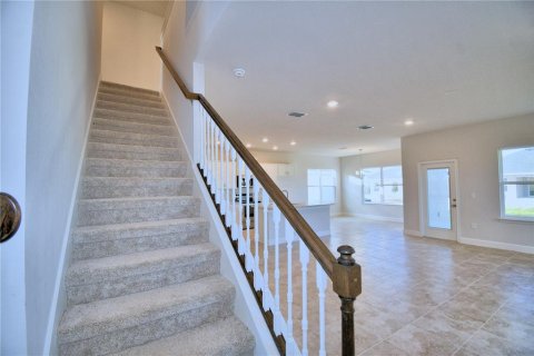 House in Winter Haven, Florida 4 bedrooms, 204.57 sq.m. № 1847153 - photo 21