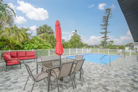 Casa en alquiler en Rotonda, Florida, 3 dormitorios, 131.46 m2 № 1624563 - foto 26