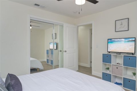 Casa en alquiler en Rotonda, Florida, 3 dormitorios, 131.46 m2 № 1624563 - foto 18
