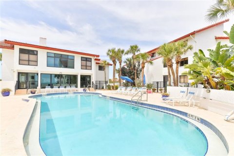 Condo in New Smyrna Beach, Florida, 3 bedrooms  № 1130900 - photo 16