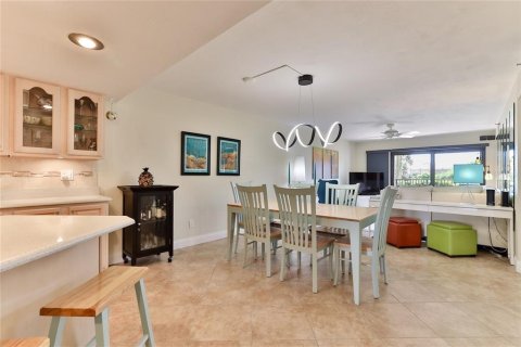 Condo in New Smyrna Beach, Florida, 3 bedrooms  № 1130900 - photo 21