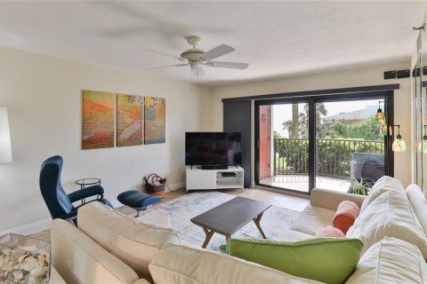 Condo in New Smyrna Beach, Florida, 3 bedrooms  № 1130900 - photo 24