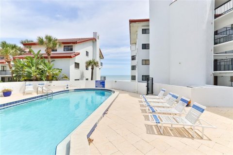 Condo in New Smyrna Beach, Florida, 3 bedrooms  № 1130900 - photo 15