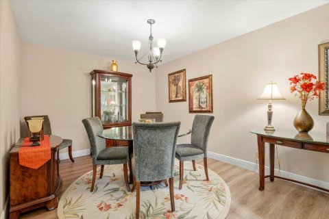 Condo in Palm City, Florida, 3 bedrooms  № 2194064 - photo 8