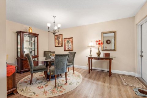 Condo in Palm City, Florida, 3 bedrooms  № 2194064 - photo 9