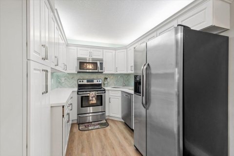 Condo in Palm City, Florida, 3 bedrooms  № 2194064 - photo 14