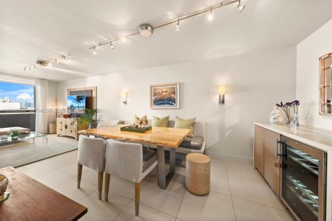 Copropriété à vendre à Miami Beach, Floride: 2 chambres, 89.19 m2 № 2072202 - photo 3