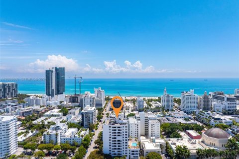 Copropriété à vendre à Miami Beach, Floride: 2 chambres, 89.19 m2 № 2072202 - photo 23
