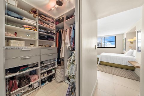 Copropriété à vendre à Miami Beach, Floride: 2 chambres, 89.19 m2 № 2072202 - photo 14