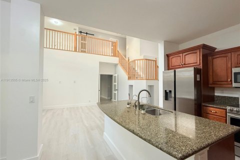 House in Pembroke Pines, Florida 4 bedrooms, 202.06 sq.m. № 1968993 - photo 28