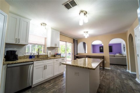 Villa ou maison à louer à Wesley Chapel, Floride: 4 chambres, 204.38 m2 № 1644715 - photo 15