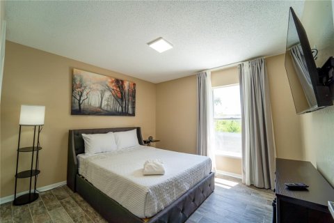 Villa ou maison à louer à Wesley Chapel, Floride: 4 chambres, 204.38 m2 № 1644715 - photo 22