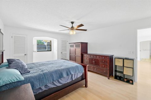 House in Palm Coast, Florida 3 bedrooms, 178.84 sq.m. № 1849888 - photo 24