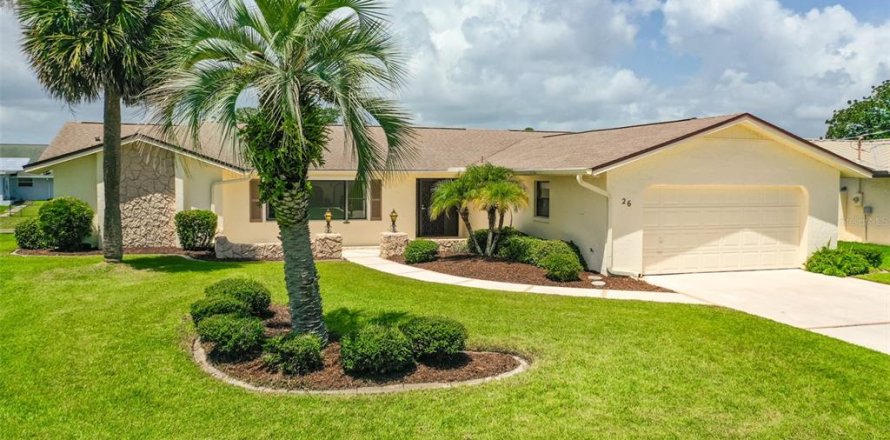 House in Palm Coast, Florida 3 bedrooms, 178.84 sq.m. № 1849888