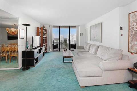 Condominio en venta en Aventura, Florida, 2 dormitorios, 96.9 m2 № 1860272 - foto 8
