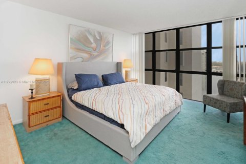 Condominio en venta en Aventura, Florida, 2 dormitorios, 96.9 m2 № 1860272 - foto 14