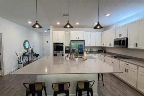 Villa ou maison à louer à Clermont, Floride: 4 chambres, 218.88 m2 № 2381264 - photo 7