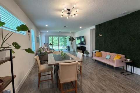 Villa ou maison à louer à Clermont, Floride: 4 chambres, 218.88 m2 № 2381264 - photo 10