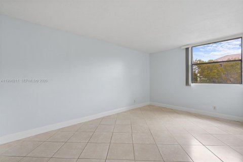 Copropriété à louer à Coral Springs, Floride: 1 chambre, 57.51 m2 № 2063474 - photo 10