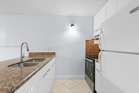 Copropriété à louer à Coral Springs, Floride: 1 chambre, 57.51 m2 № 2063474 - photo 7