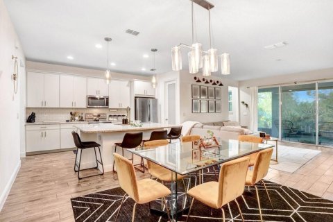 Touwnhouse à vendre à Lutz, Floride: 3 chambres, 214.33 m2 № 1720664 - photo 5