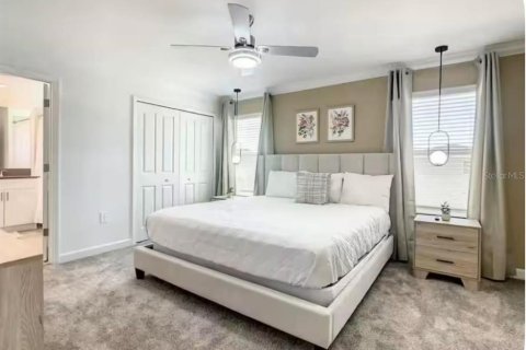 Townhouse in Kissimmee, Florida 4 bedrooms, 176.7 sq.m. № 2125311 - photo 20