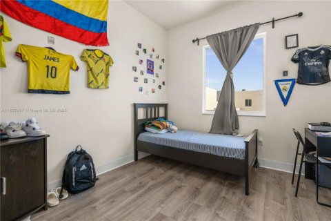Touwnhouse à vendre à Doral, Floride: 3 chambres, 157.19 m2 № 1945217 - photo 19