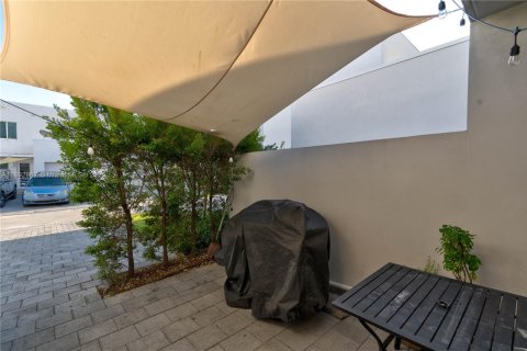 Touwnhouse à vendre à Doral, Floride: 3 chambres, 157.19 m2 № 1945217 - photo 22