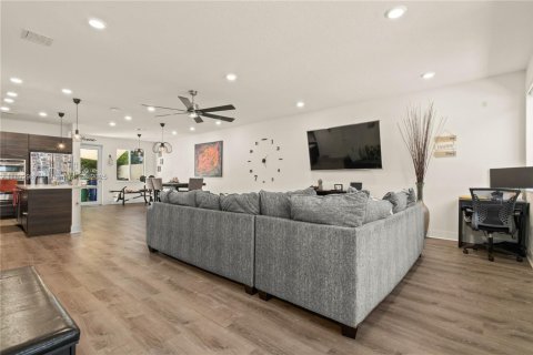 Touwnhouse à vendre à Doral, Floride: 3 chambres, 157.19 m2 № 1945217 - photo 2