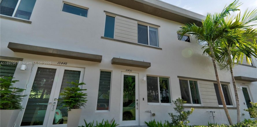 Touwnhouse à Doral, Floride 3 chambres, 157.19 m2 № 1945217
