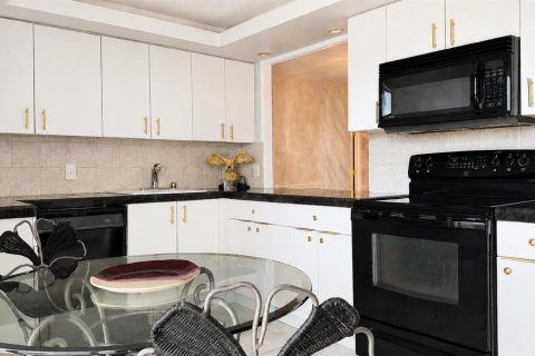 Condominio en venta en Boca Raton, Florida, 2 dormitorios, 135.08 m2 № 2187911 - foto 11