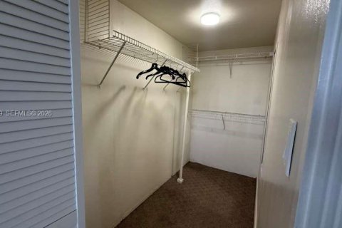 Снять в аренду кондоминиум в Норт-Майами-Бич, Флорида 1 спальня, 72.46м2, № 2001316 - фото 23