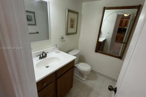 Снять в аренду кондоминиум в Норт-Майами-Бич, Флорида 1 спальня, 72.46м2, № 2001316 - фото 15