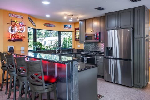 Villa ou maison à vendre à Clermont, Floride: 5 chambres, 223.34 m2 № 2431659 - photo 17