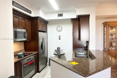 Condo in Boynton Beach, Florida, 2 bedrooms  № 2024137 - photo 4