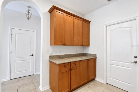 Touwnhouse à vendre à Orlando, Floride: 3 chambres, 147.99 m2 № 2403179 - photo 8