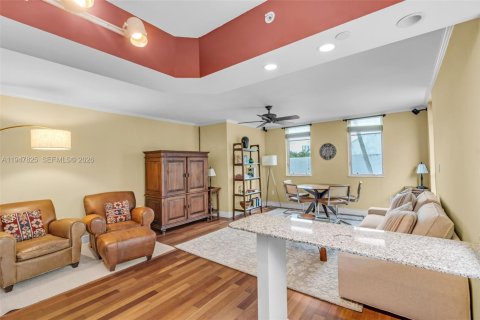 Снять в аренду кондоминиум в Майами-Бич, Флорида 2 спальни, 84.82м2, № 2003930 - фото 5