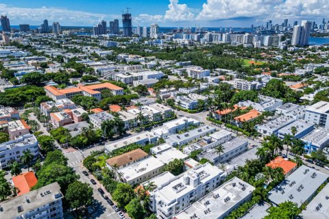 Снять в аренду кондоминиум в Майами-Бич, Флорида 2 спальни, 84.82м2, № 2003930 - фото 22