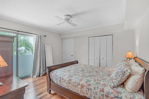 Снять в аренду кондоминиум в Майами-Бич, Флорида 2 спальни, 84.82м2, № 2003930 - фото 9