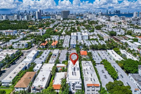 Снять в аренду кондоминиум в Майами-Бич, Флорида 2 спальни, 84.82м2, № 2003930 - фото 21