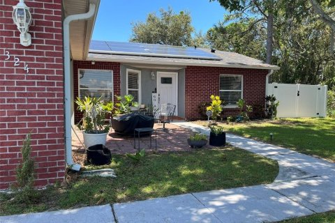 House in Kissimmee, Florida 3 bedrooms, 147.53 sq.m. № 1888626 - photo 10