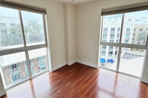 Купить кондоминиум в Майами, Флорида 2 спальни, 81.94м2, № 2168108 - фото 12