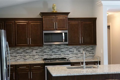 Villa ou maison à vendre à North Port, Floride: 3 chambres, 143.63 m2 № 2283857 - photo 8
