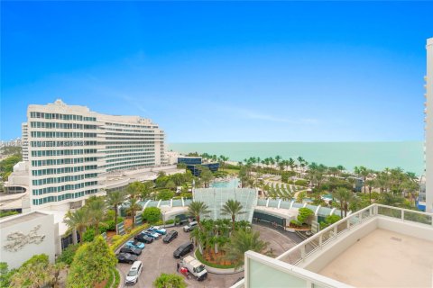 Condo in Miami Beach, Florida  № 1934543 - photo 2