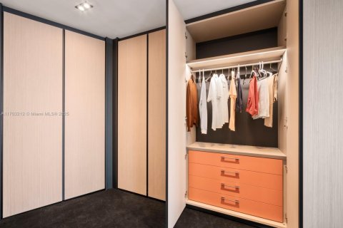 Купить кондоминиум в Санни-Айлс-Бич, Флорида 2 спальни, 290.78м2, № 1703816 - фото 20