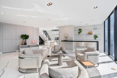 Купить кондоминиум в Санни-Айлс-Бич, Флорида 2 спальни, 290.78м2, № 1703816 - фото 5