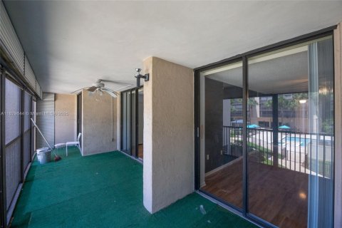 Condominio en venta en Hollywood, Florida, 2 dormitorios, 122.07 m2 № 1802776 - foto 28
