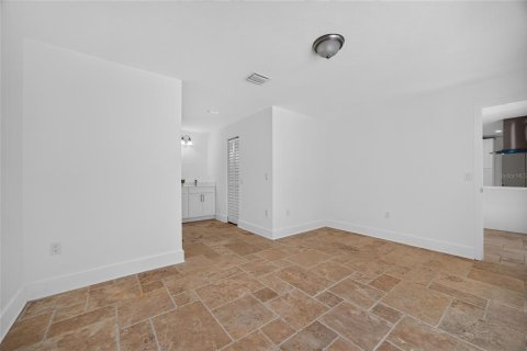 House in Fort Myers, Florida 3 bedrooms, 151.06 sq.m. № 2266695 - photo 23